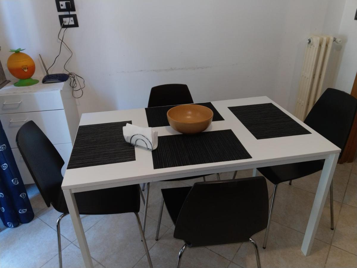 Appartamento Mercatello Salerno Exterior foto
